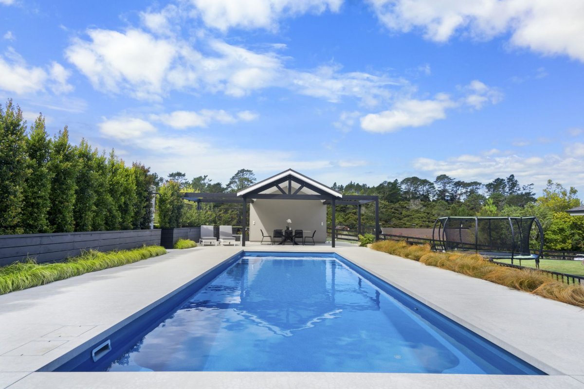 X-Trainer-Pool-11.8-Maxi-Rib-technology-Pacific-Colour-Auckland-NZ-5-scaled-1